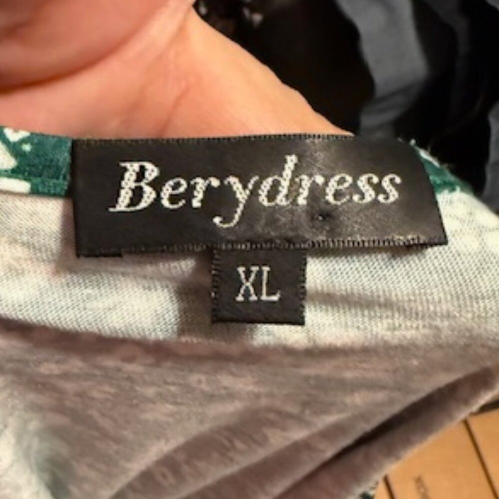 BERYDRESS Floral Dress Size XL - Picture 3 of 3